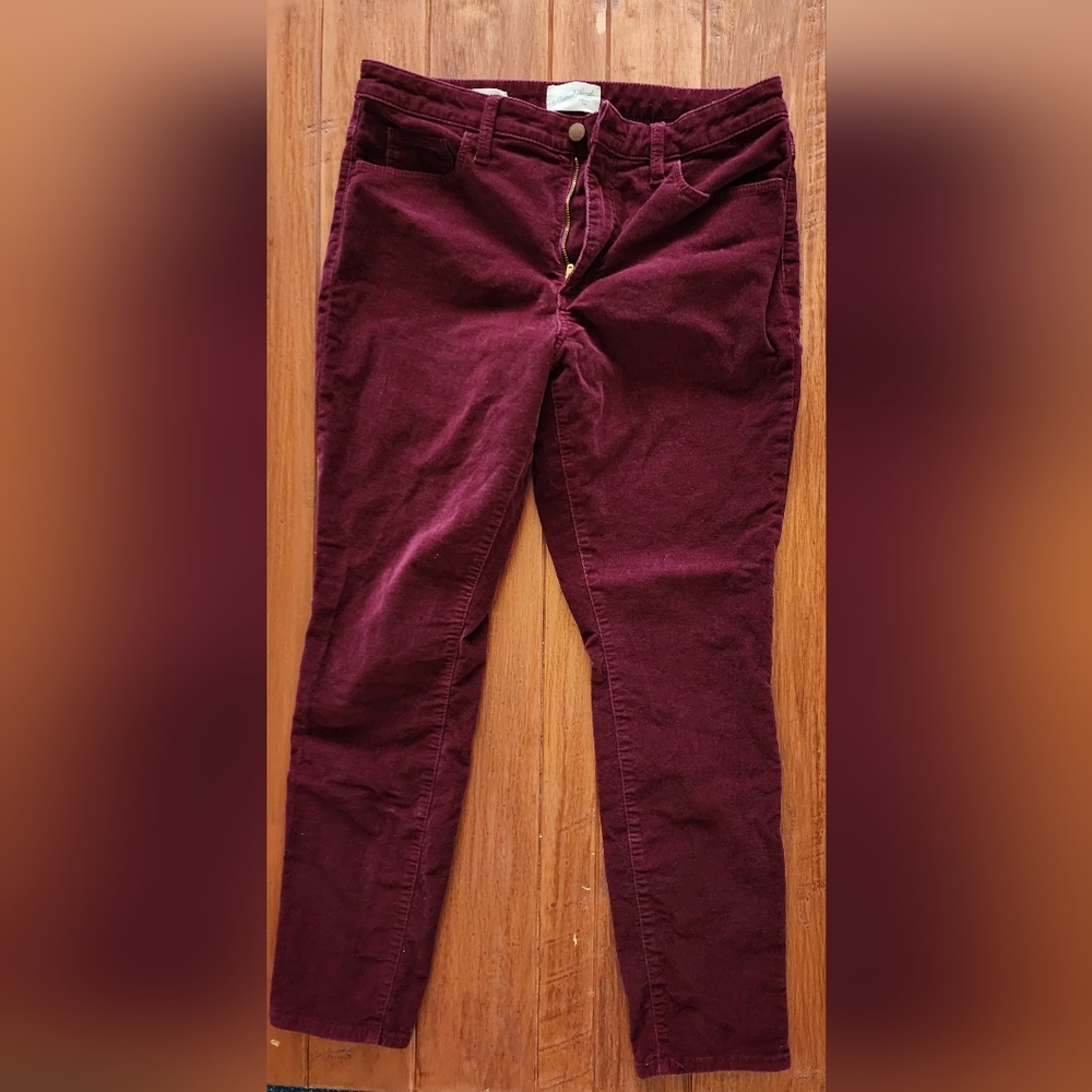 Skinny Burgundy High-Rise Universal Thread Corduroys